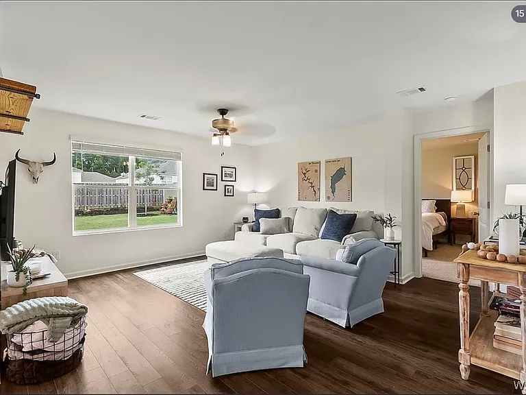 3704 Magnolia Hills Dr — Photo 15