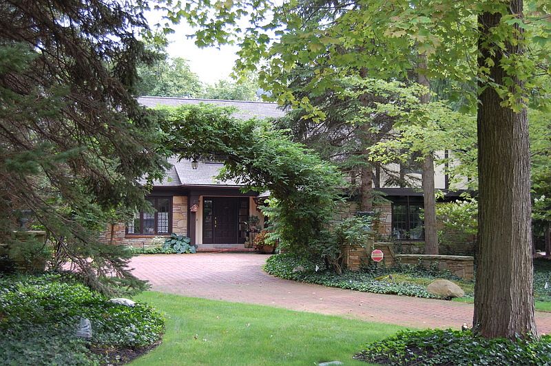 1st image of 22 Hunting Hollow Dr