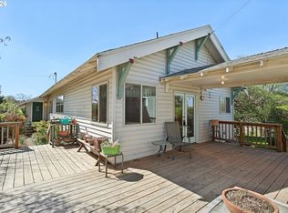 1116 McPherson St, Moro, OR 97065