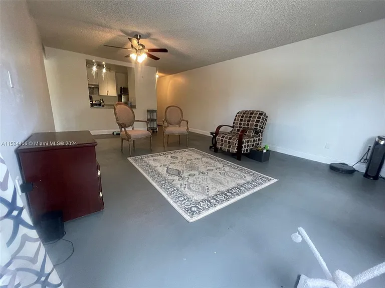 401 NW 107th Ave #207 — Photo 2