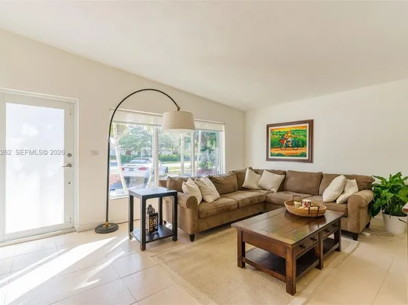 8130 SW 136th St, Miami, FL 33156