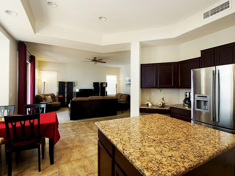 239 W Desert Ave — Photo 27