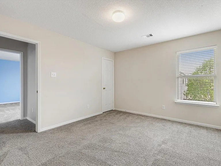 4810 Vintage Grove Ct — Photo 29