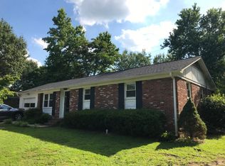 317 Pinnacle Dr, Taylors, SC 29687