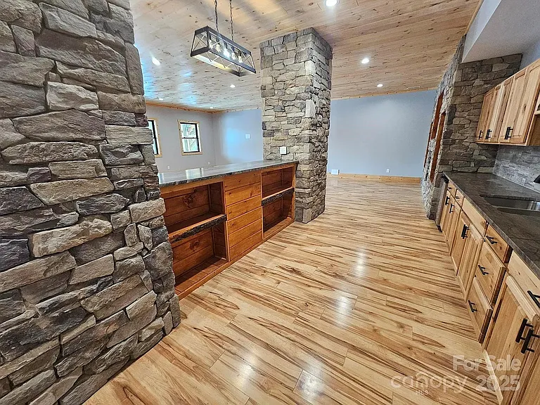 1076 Table View Dr #1 — Photo 7
