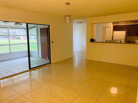 3rd image of 3802 Cortez Dr APT B