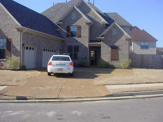 1st image of 8471 Kamin Ln