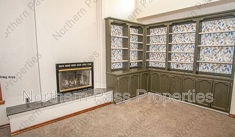 612 Willow Glen Dr — Photo 5
