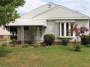3802 Center Dr, Parma, OH