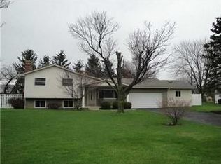 5768 Alkire Rd, Galloway, OH 43119