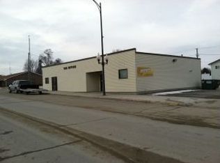 290 W Main St, Glenville, MN 56036