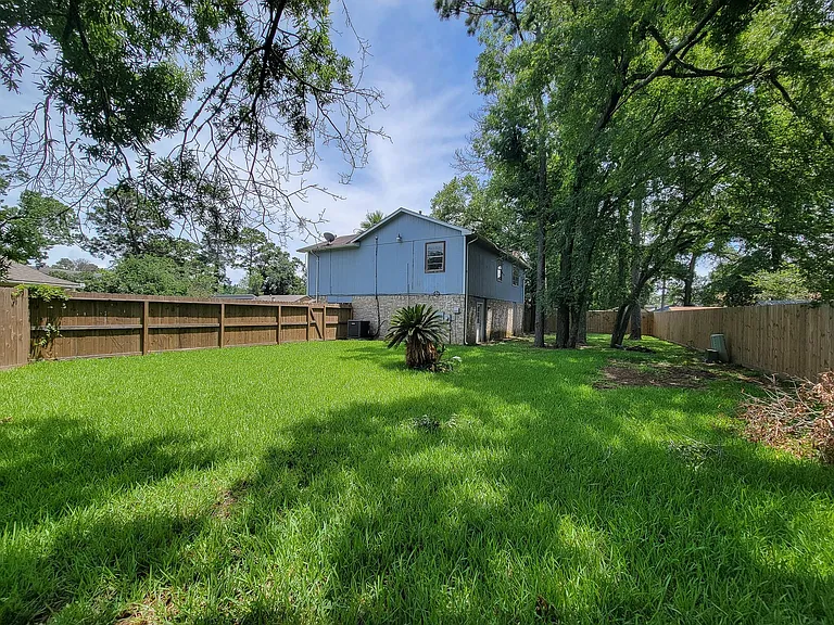 8719 Valley Song Dr — Photo 32