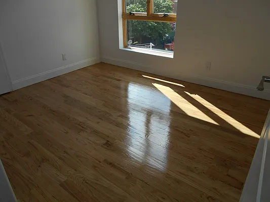 Rented by NY Space Finders Inc. | media 38