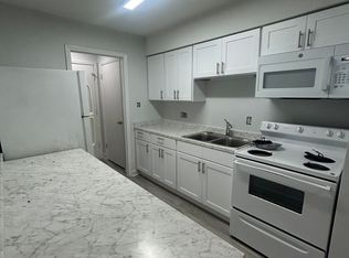 501 Jones Ferry Rd APT Y8, Carrboro, NC 27510
