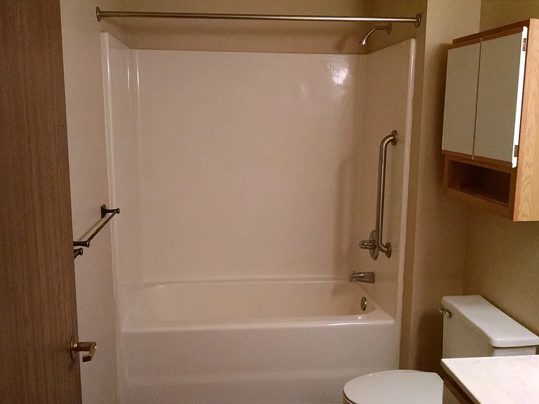 Pinedale Apartments and Red Cedar Townhomes — Photo 13