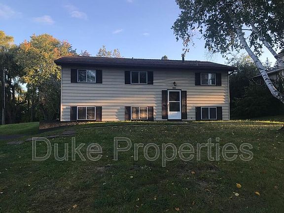 2nd image of 142 Prentiss Way Unit 1