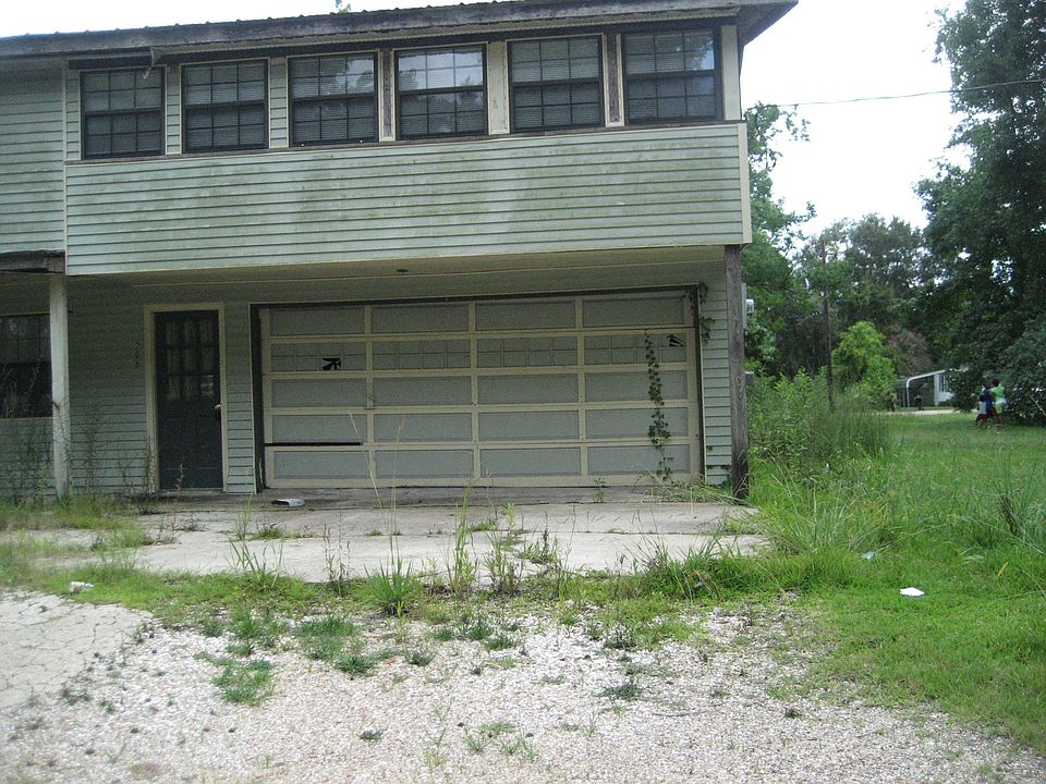 2nd image of 208 Washington St