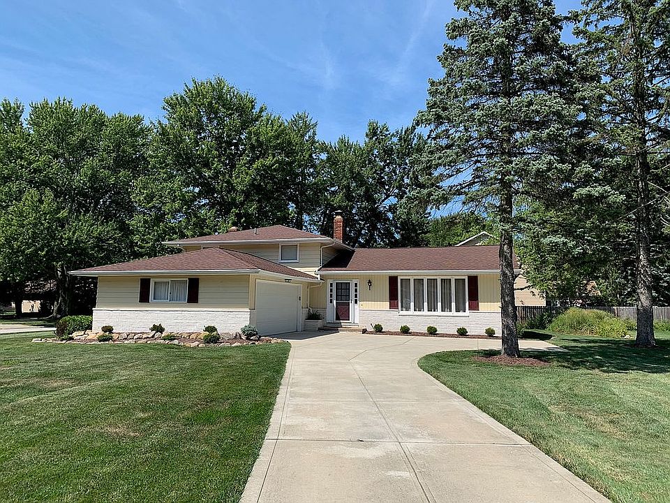 1st image of 26400 Rechner Dr