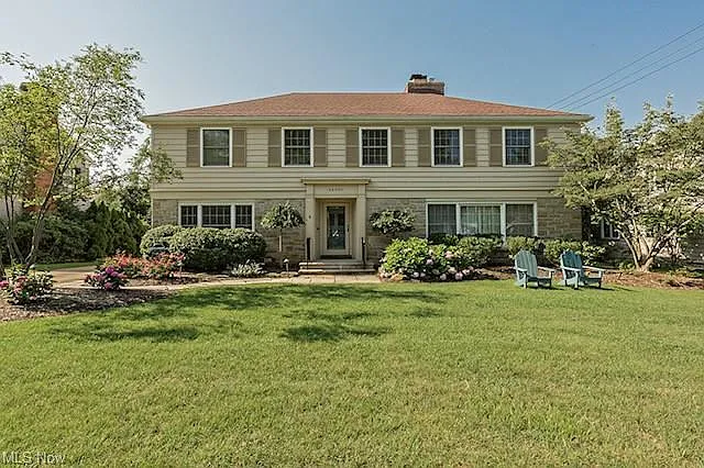 22300 Douglas Rd photo 1