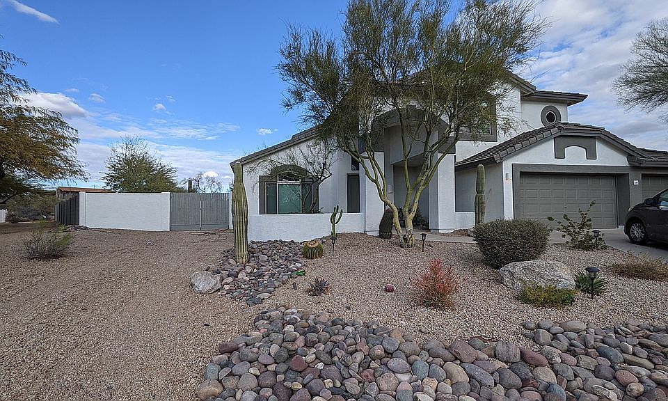 1st image of 5148 E Palo Brea Ln