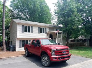 3118 Point Clear Dr, Tega Cay, SC 29708