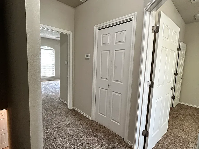 2108 Main St #5 — Photo 13