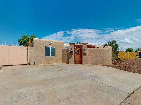 3521 Valencia Dr NE, Albuquerque, NM 87110