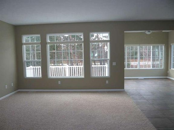 2nd image of 2529 E Turning Leaf Way
