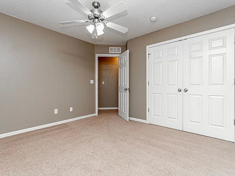 823 Whitetail Ct — Photo 20