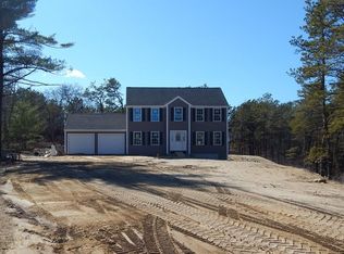 73 Arbor Rdg, Plymouth, MA 02360
