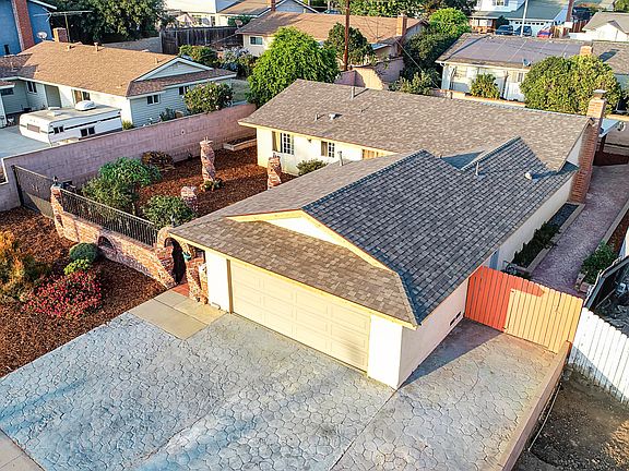 5th image of 140 Pajaro Ave