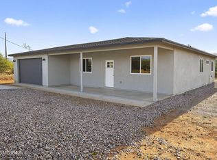 101 Habana Ct, Rio Rico, AZ 85648