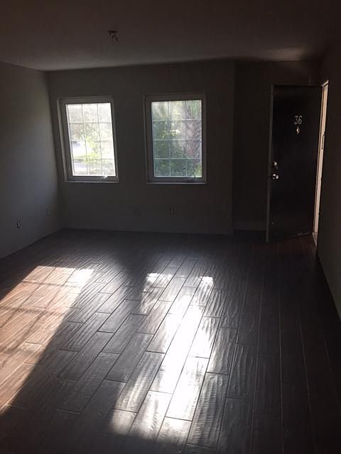 2nd image of 316 Bay Run St APT 36