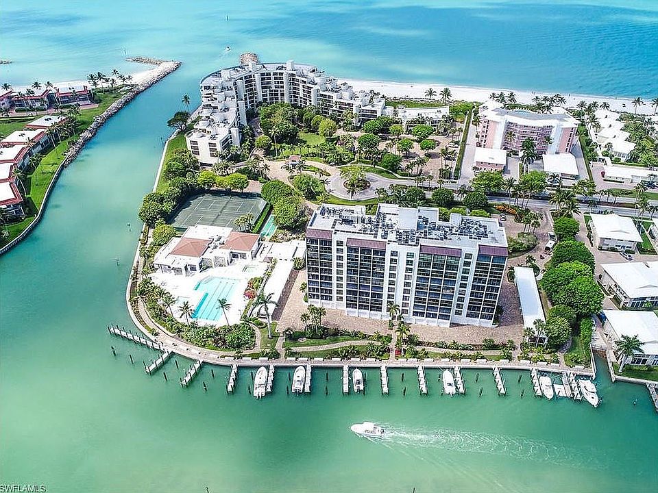 1st image of 2313 Gulf Shore Blvd N #2313
