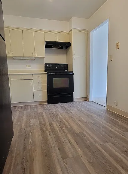 5000 Town Ctr #1-607 — Photo 7