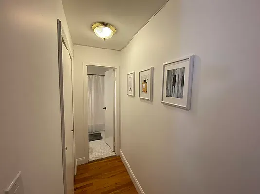 Rented by Buchbinder & Warren | media 18