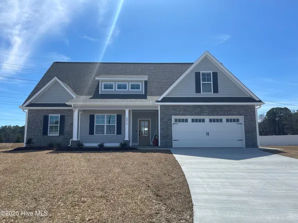 2815 Derreberry Court, Winterville, NC 28590