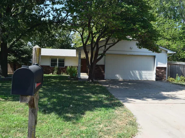 1933 N Reca St, Wichita, KS 67212