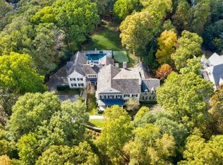 3190 Ridgewood Rd NW, Atlanta, GA 30327