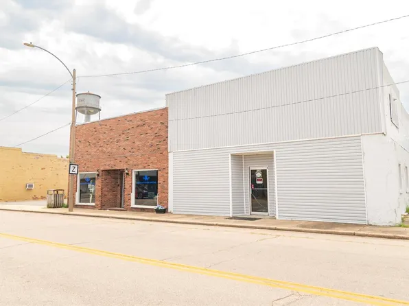 138 W Main Ave, Bernie, MO 63822