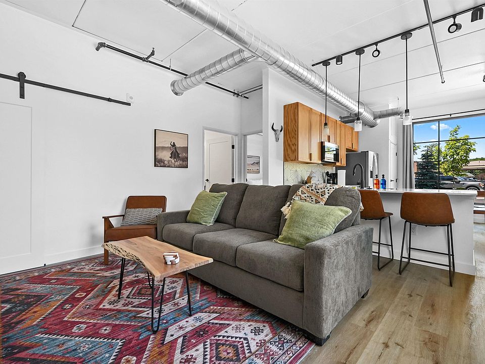 1st image of 1825-104 E 8th St