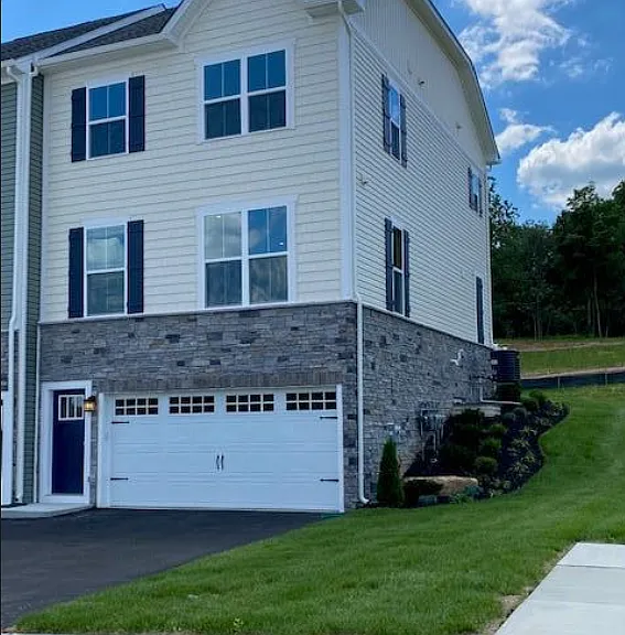 211 Chase Dr #211 — Photo 11
