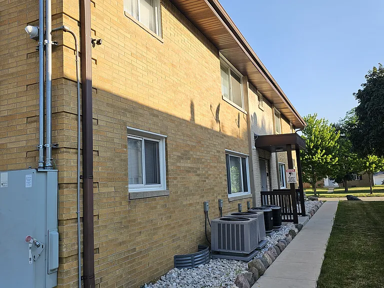7825 W Hampton Ave #1 — Photo 29