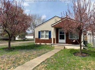 1900 McKinley Ave, Saint Albans, WV