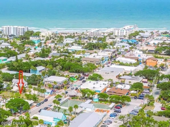 222 Flagler Ave, New Smyrna Beach, FL 32169