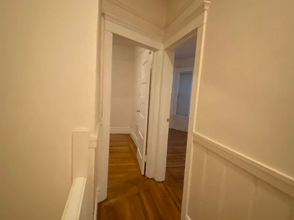 4th image of 1513 Hyde St