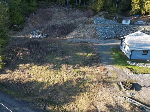 1865 Taylor Walk, Nanaimo, BC V9K 2S3