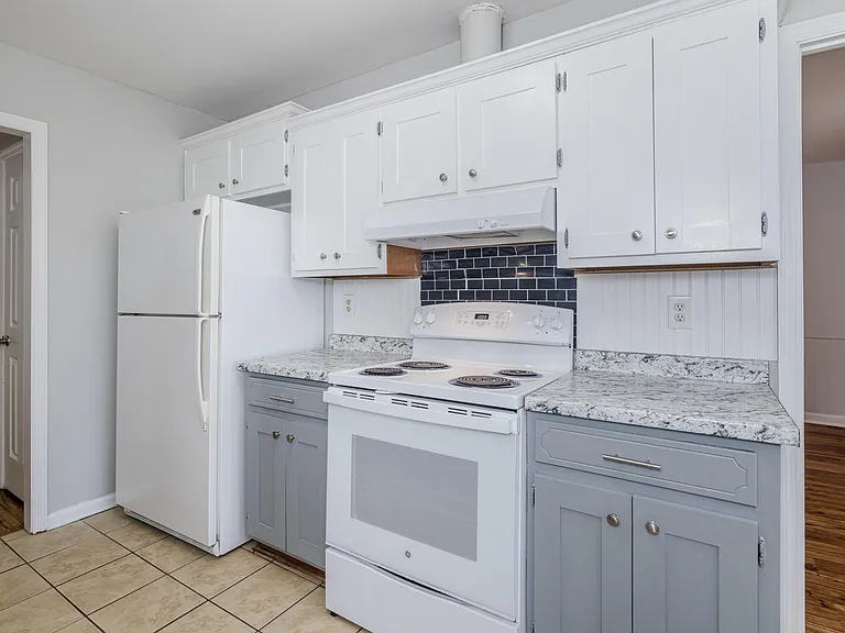 125 Magnolia Dr — Photo 17