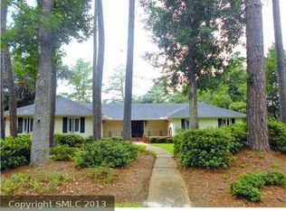 2 Commodore Ct, Savannah, GA 31410