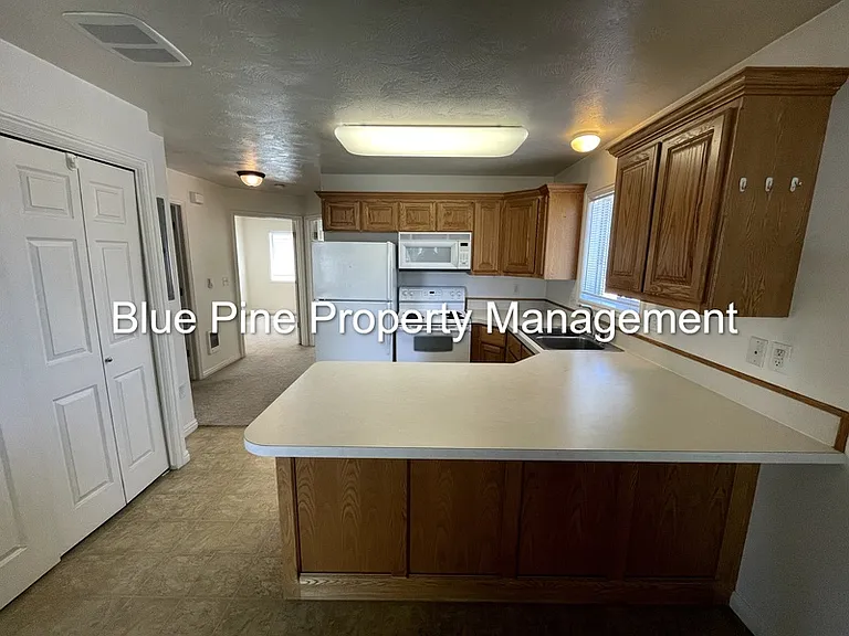 3156 E Chasewood Dr #1 — Photo 3